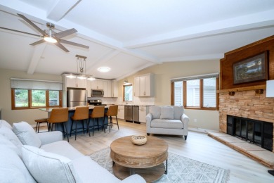 Large Lakefront Property an Ideal Weekend Retreat - photo 10