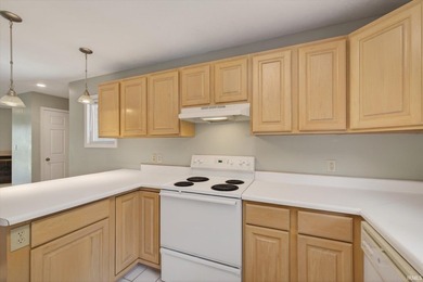 Enjoy easy living in this well maintained upper-level condo - photo 9