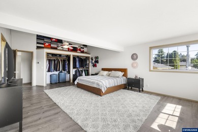 Exceptional home offering 3,478 sq. ft. of versatile living - photo 22