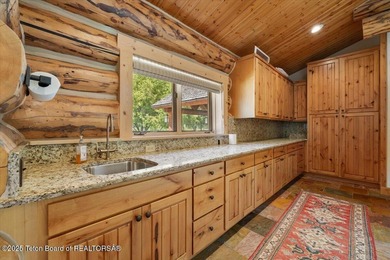 Initially operated as a B&B, this property can accommodate many - photo 35