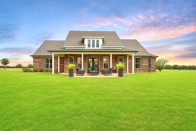 Lake Home For Sale in Groesbeck, Texas