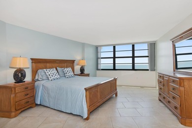 LIVE ON THE BEACH MARCO ISLAND Summit House Upscale complex - photo 11