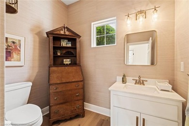 COME EXPLORE KENSINGTON HEIGHTS! This stunning 4-Bedroom, 4 - photo 15