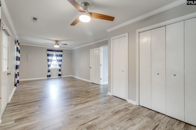 REDUCED!  Recently renovated, large lakefront home. SOLD - photo 22