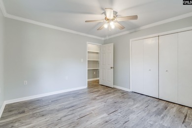 REDUCED!  Recently renovated, large lakefront home. SOLD - photo 24