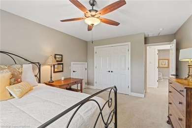 COME EXPLORE KENSINGTON HEIGHTS! This stunning 4-Bedroom, 4 - photo 30