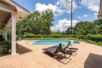 COME EXPLORE KENSINGTON HEIGHTS! This stunning 4-Bedroom, 4 - photo 37