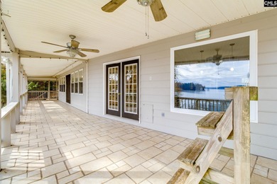 REDUCED!  Recently renovated, large lakefront home. SOLD - photo 38