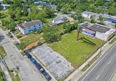 An exceptional opportunity to acquire +/-0.30 acres of cleared - photo 3