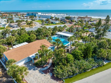 (private lake, pond, coastal) Home For Sale in Ormond Beach Florida