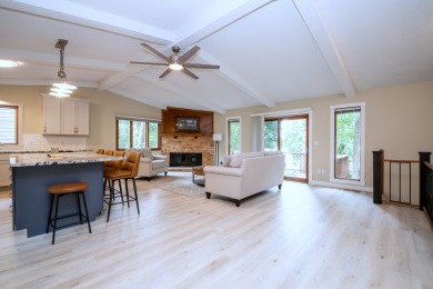 Large Lakefront Property an Ideal Weekend Retreat - photo 11