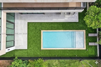 An architectural estate merging cutting-edge design with - photo 6