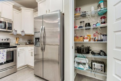 Downtown Pensacola hidden gem! Fully furnished townhome and - photo 18