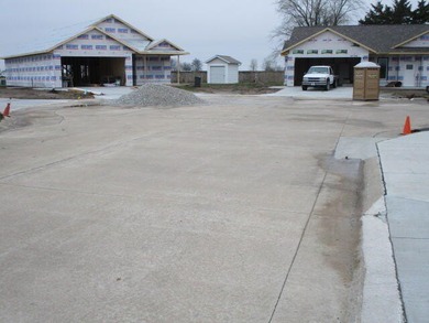 HANDICAP ACCESSIBLE & BUILT WITH Quality in mind instead of just - photo 22