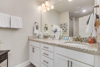 Downtown Pensacola hidden gem! Fully furnished townhome and - photo 24