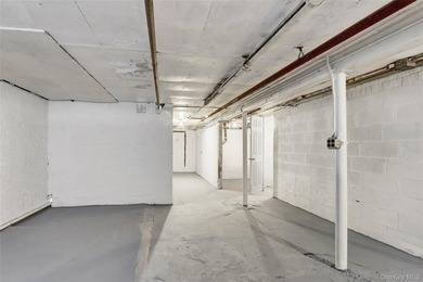 This attractive triplex has a beautifully restored facade that - photo 24