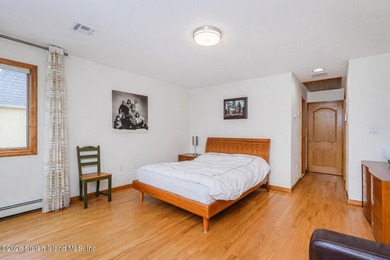 Welcome to 31 4th Court! This stunning 1-family colonial, is - photo 29