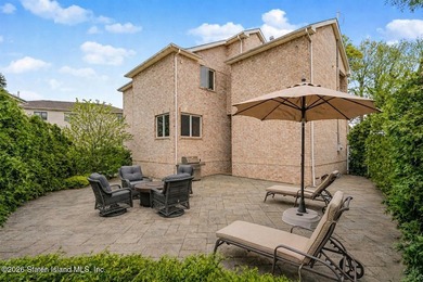 Welcome to 31 4th Court! This stunning 1-family colonial, is - photo 43
