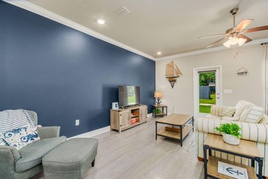 Downtown Pensacola hidden gem! Fully furnished townhome and - photo 48