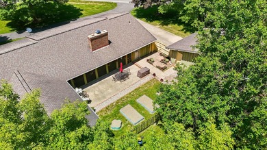 Nestled in the land of the lakes this very clean and well - photo 2