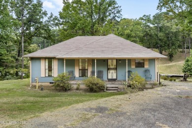 Lake Home For Sale in Hernando, Mississippi
