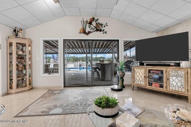 Experience the ultimate waterfront lifestyle from this - photo 12