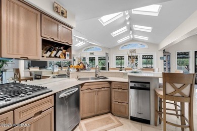 Experience the ultimate waterfront lifestyle from this - photo 19