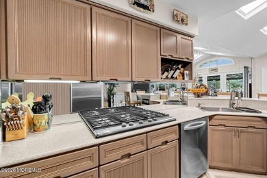 Experience the ultimate waterfront lifestyle from this - photo 20