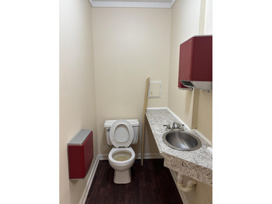 This spacious professional office building offers over 5,000 - photo 21