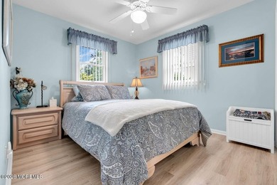 Experience the ultimate waterfront lifestyle from this - photo 28