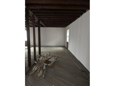 This spacious professional office building offers over 5,000 - photo 33
