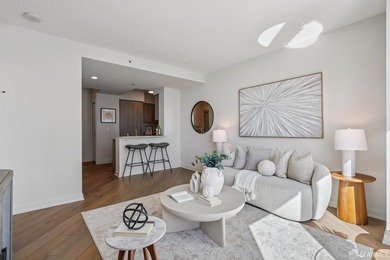 A sophisticated 1-bedroom, 1-bathroom condo at The Harrison - photo 5