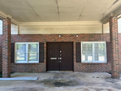 This spacious professional office building offers over 5,000 - photo 39