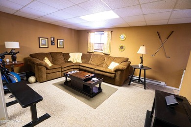 GOLF COURSE VIEWS! Welcome to your Pocono escape! This bright - photo 45