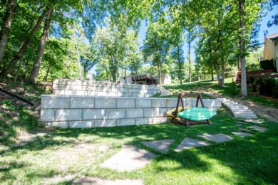Large Lakefront Property an Ideal Weekend Retreat - photo 26