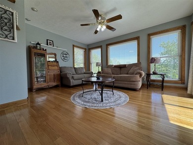 This is peaceful living at it's best. This brick beauty boasts - photo 11