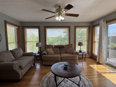 This is peaceful living at it's best. This brick beauty boasts - photo 14