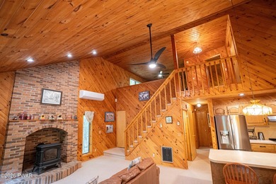 Discover this spacious contemporary home tucked away on a quiet - photo 15