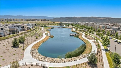 Welcome to 725 Hazel Dr. where modern design, thoughtful - photo 25