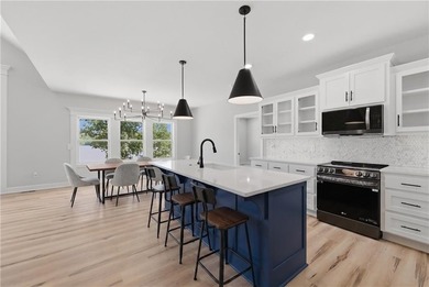 New Construction with Dock! Gorgeous Brand new stunning - photo 6