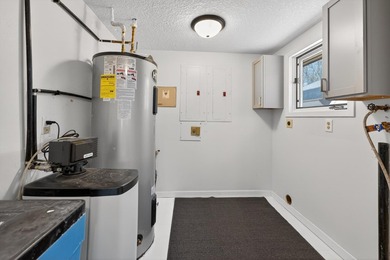 Completely updated home, top to bottom on a huge 2.49 acre lot - photo 26