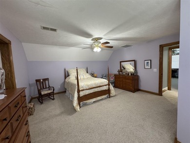 This is peaceful living at it's best. This brick beauty boasts - photo 40
