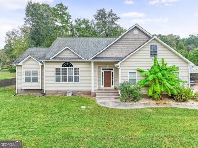Lake Home For Sale in Mansfield, Georgia