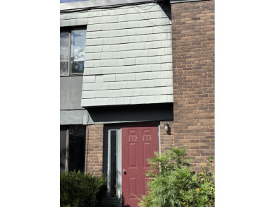 Lake Condo For Sale in Middletown, Connecticut