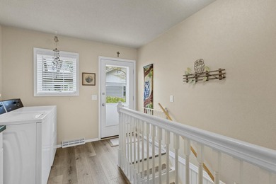 Perfect for those craving lake living without the waterfront - photo 2