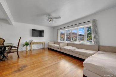 Welcome to this well-maintained, move-in ready high-ranch home - photo 3