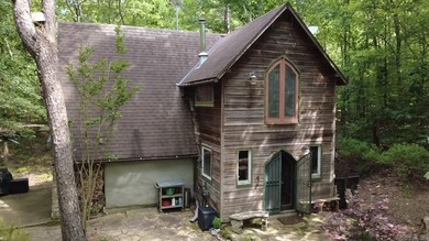 (private lake, pond, creek) Home Active Under Contract in Mena Arkansas