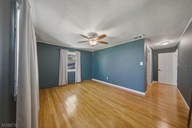 Welcome to this beautifully renovated lakefront retreat offering - photo 21