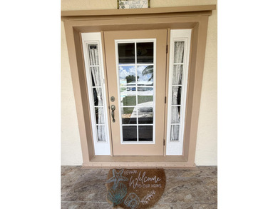 Welcome to this inviting three-bedroom, two-bathroom - photo 21