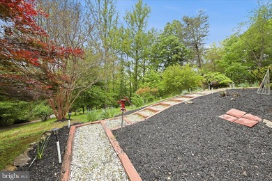 Tucked into a peaceful, cabin-style setting near the Shenandoah - photo 4
